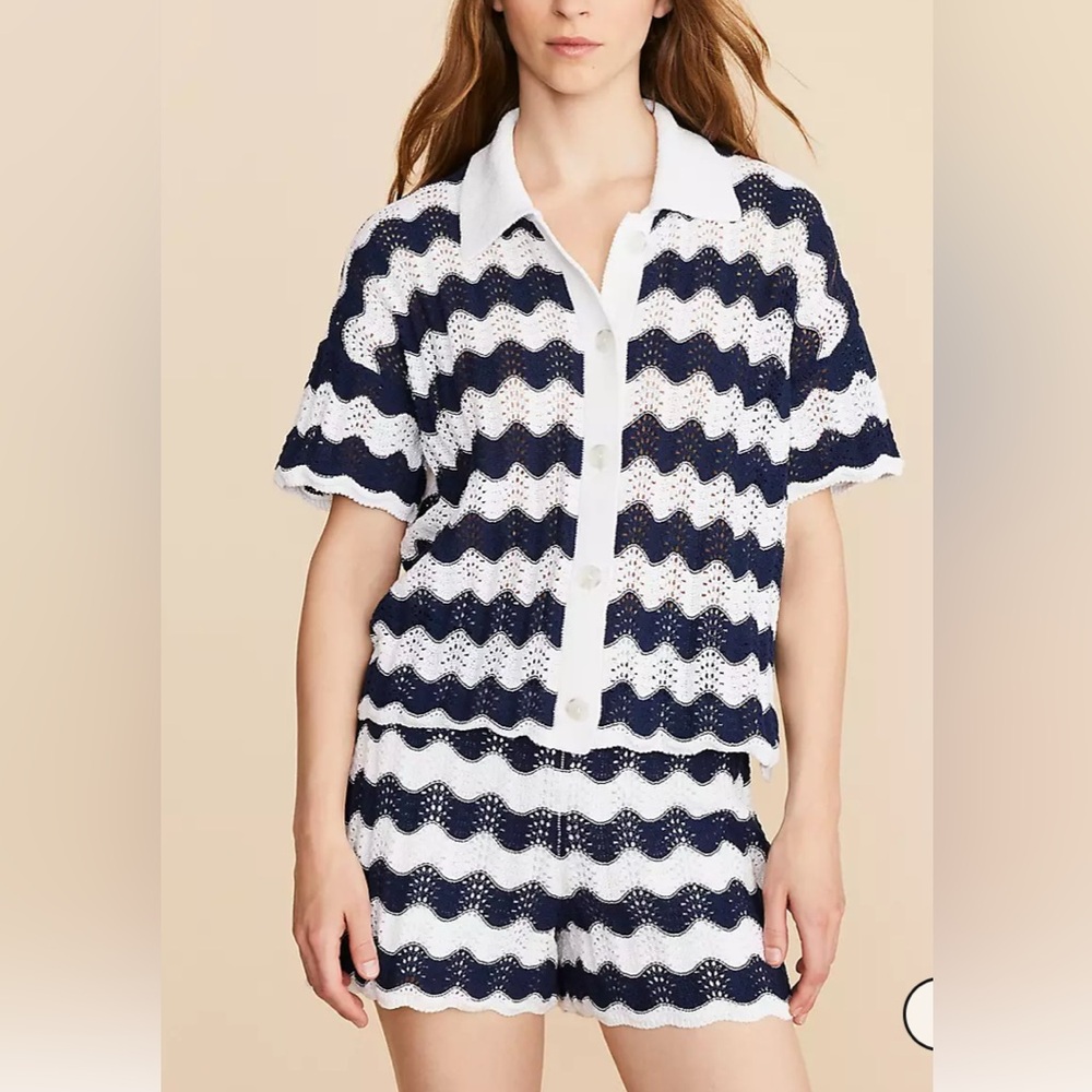 Lou and Grey Navy and White Zigzag Knit Top and short set M